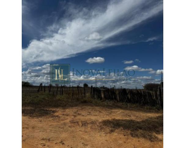 Foto de Parte de Terra c/ 24ha, em Santa Cruz / PE