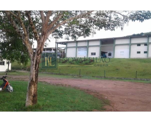 Foto de Ribeirão/PE - Faz. N. Sra. da Soledade onde funciona um laticínio, com área de 595ha localizada as margens da BR 101 