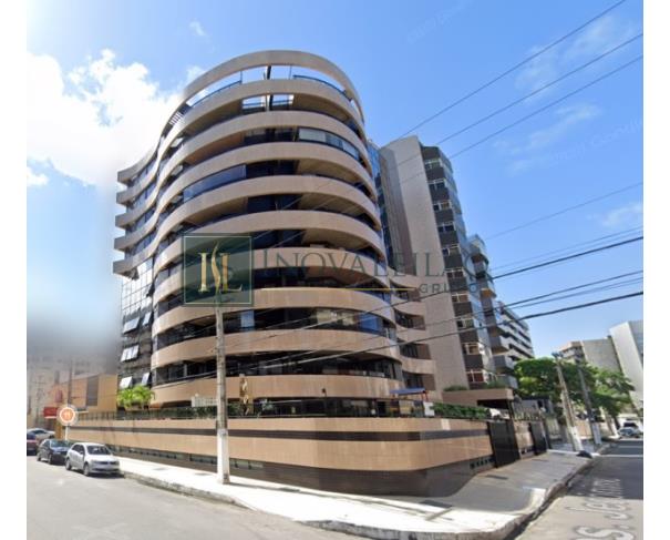 Foto de Aptº Duplex,  nº 802 c/ 382,46m² na Ponta Verde / AL