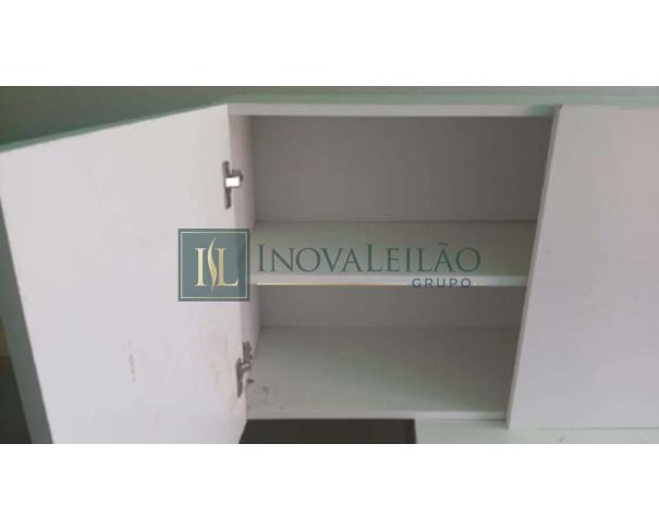Foto de 01 Armário suspenso 100% MDF, medindo 1,60 x 0,50 x 0,30, branco 